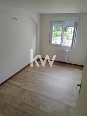 appartement à la vente -   51100  REIMS, surface 54 m2 vente appartement - APR702641